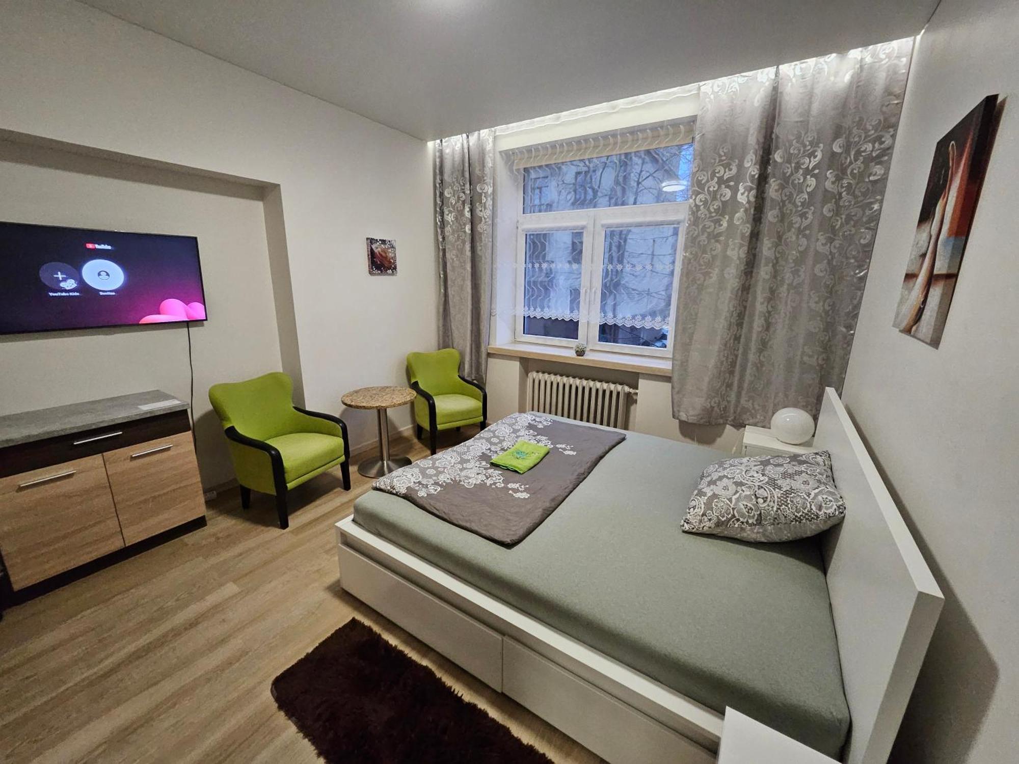 Kauno Apartamentai King Size Bed คอนัส ภายนอก รูปภาพ